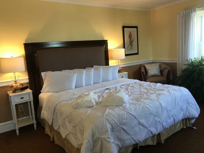 Guest Room Guest Room for Stay and Play Package Golf Offering